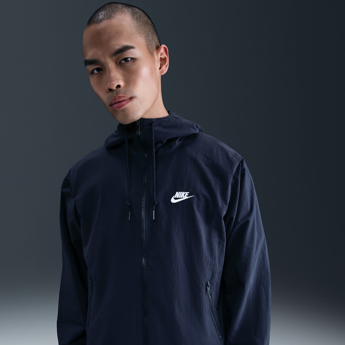 Fall Essentials Blue Windbreakers. Nike JP